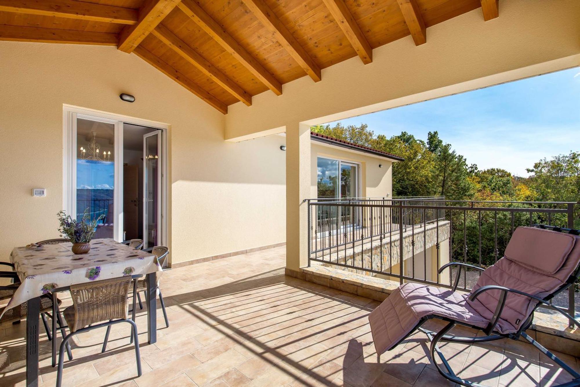 Wonderful Labin Villa With Private Pool And Sea Views Екстер'єр фото
